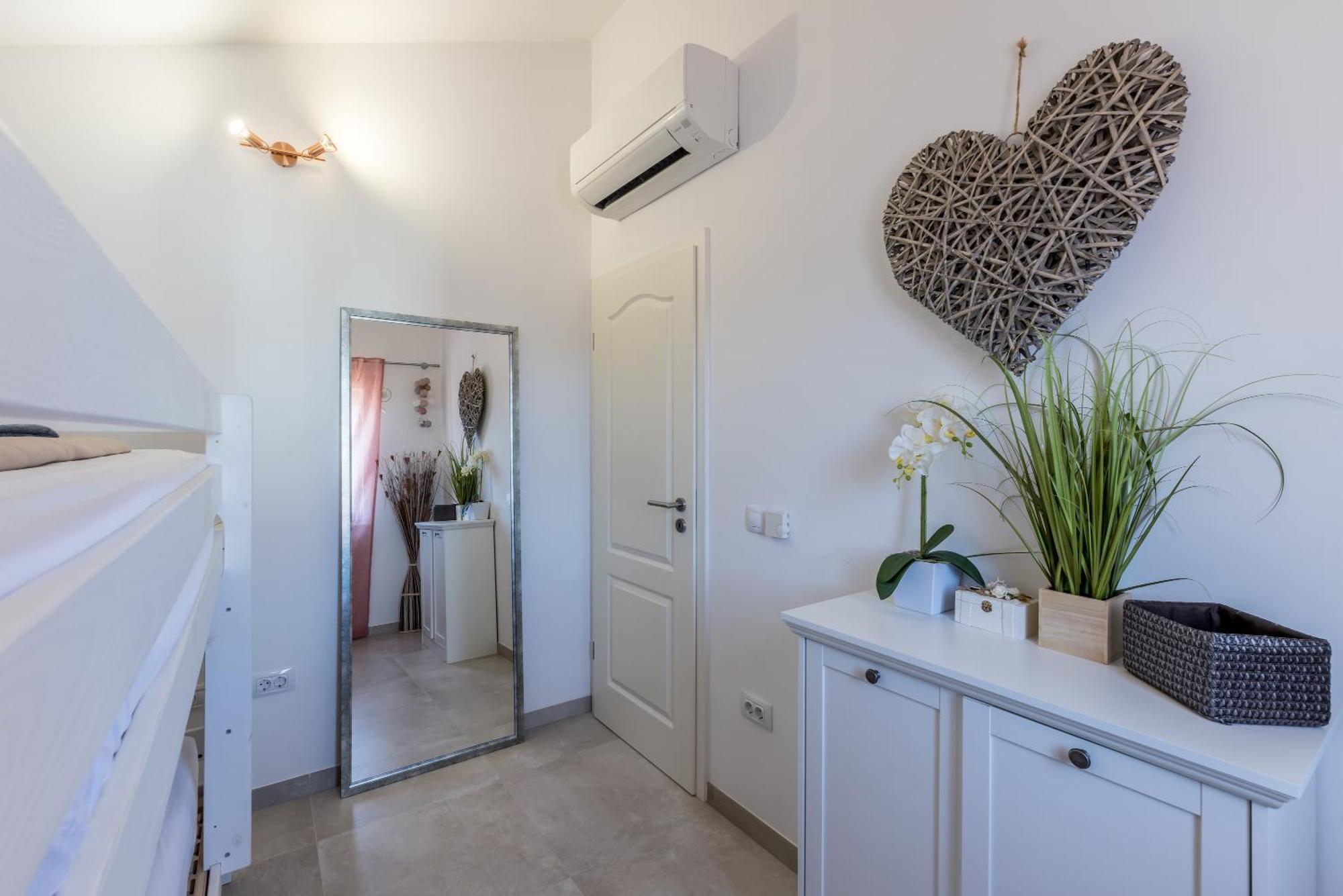 Villa Luce Del Sole Mirce Exterior foto